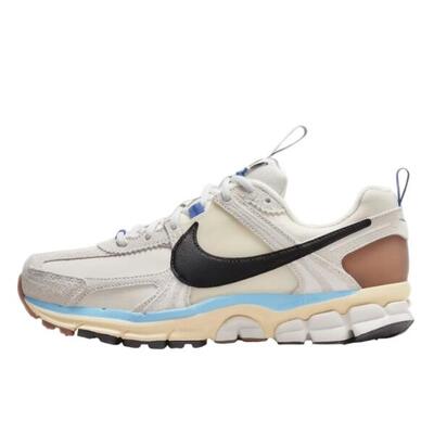 Zapatillas Zoom Vomero 5 Designed by Japan