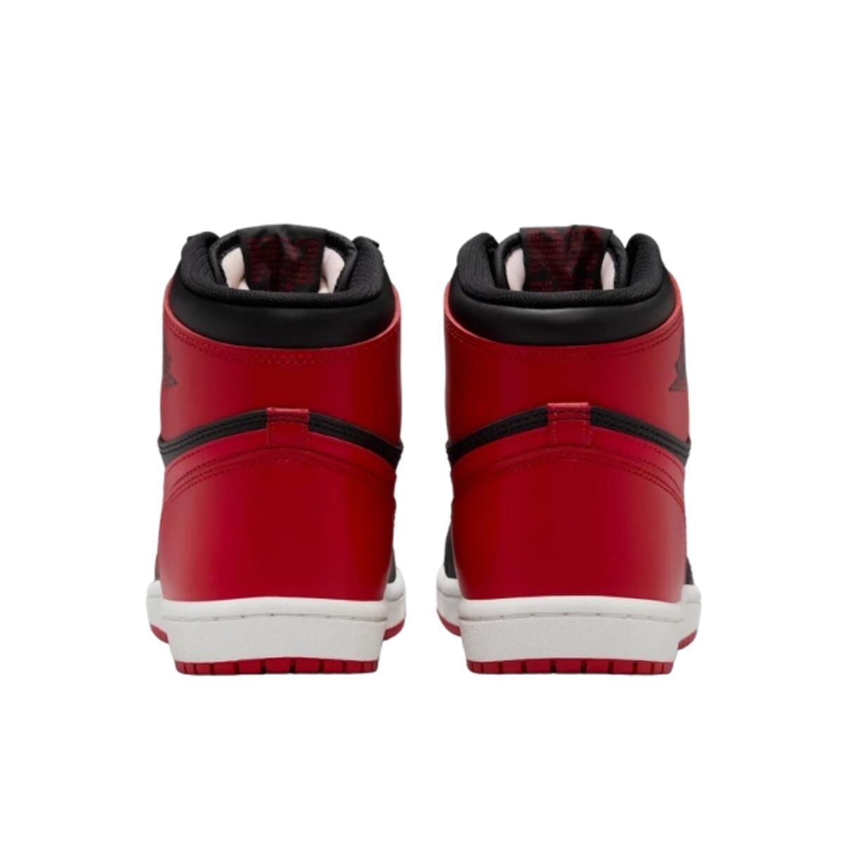 Zapatillas  1 Retro High 85 Bred (2025) 3/4