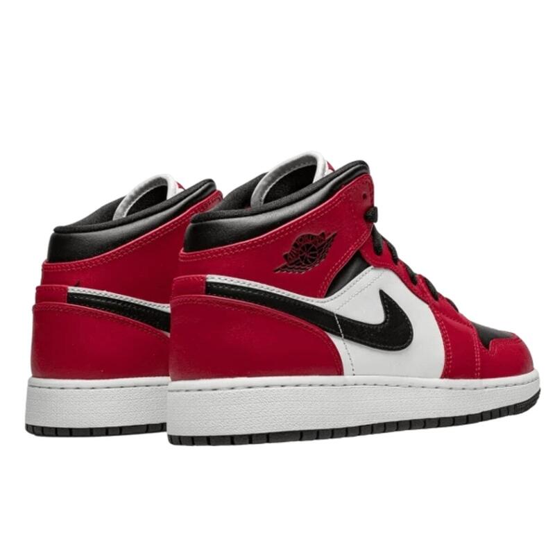 1 Mid Chicago Black Toe