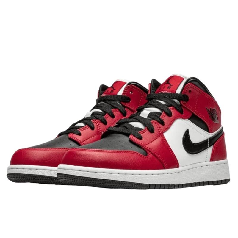 1 Mid Chicago Black Toe