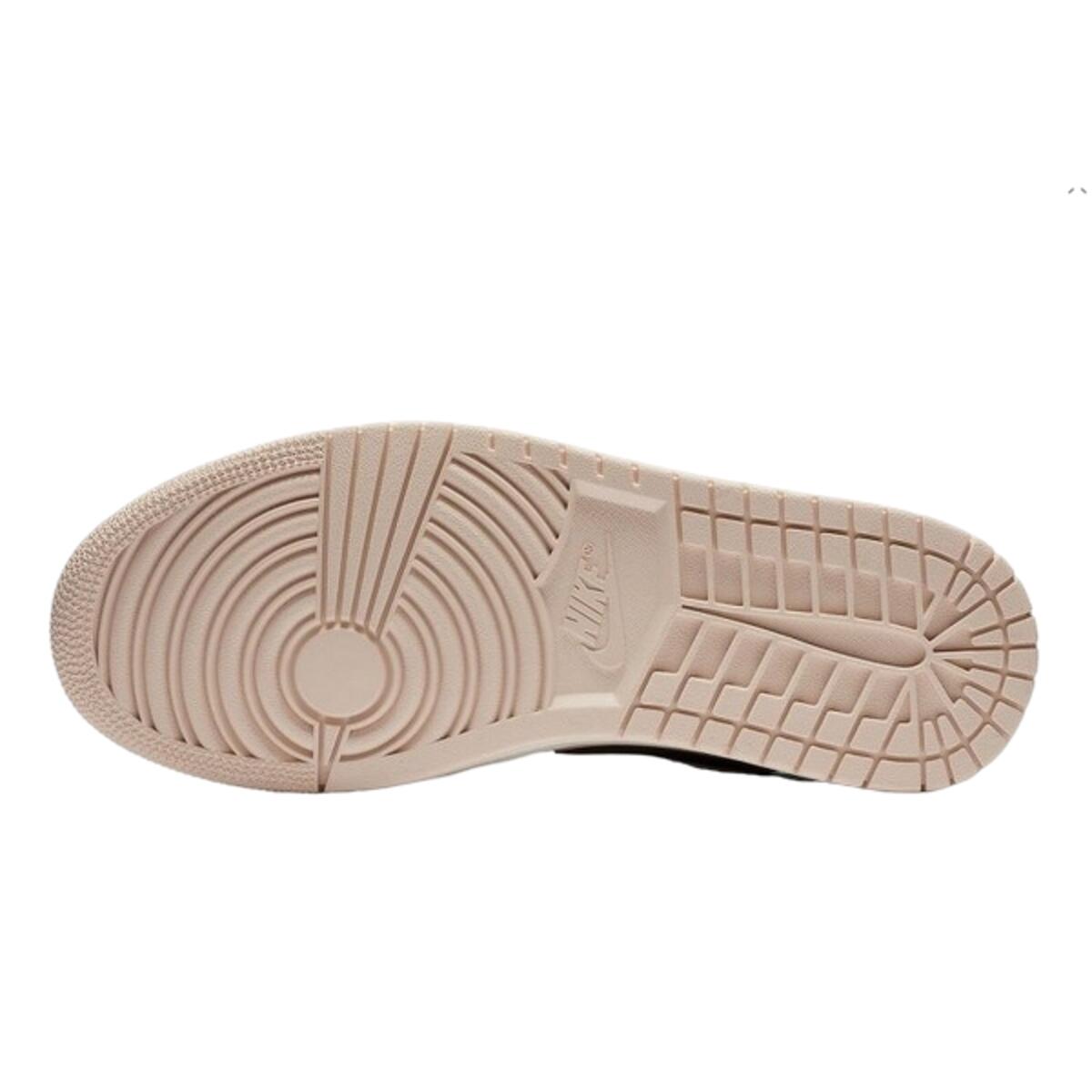 Chaussures  1 Low Black Guava Ice 3/3