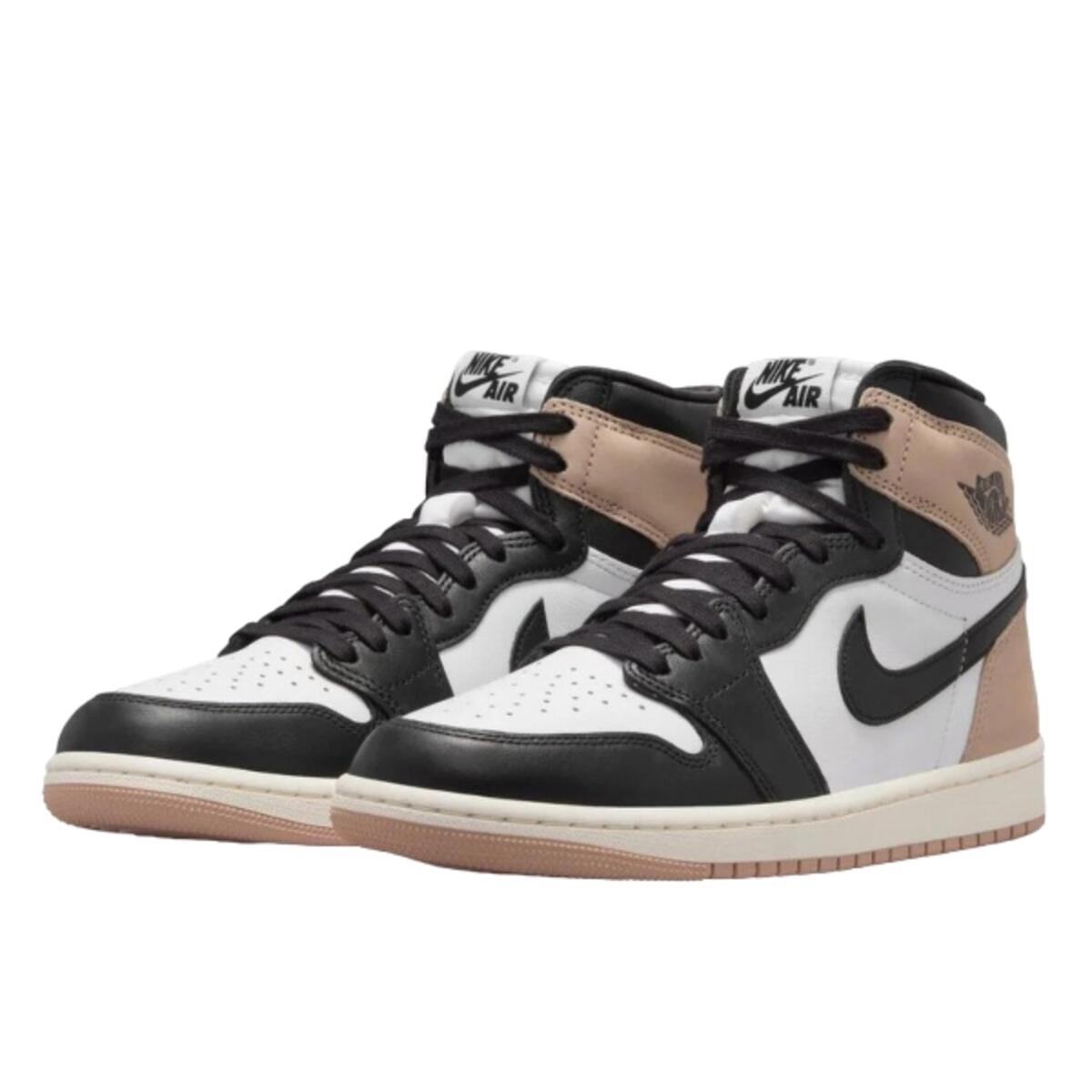Womens Air Jordan 1 Retro Hi OG Trainers 2/5