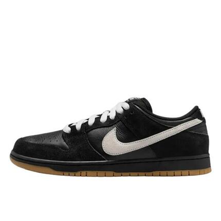 Zapatillas Dunk Low Pro SB Black White Gum