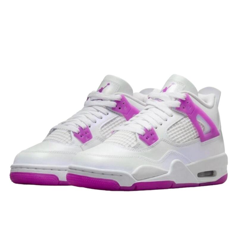4 Retro Hyper Violet