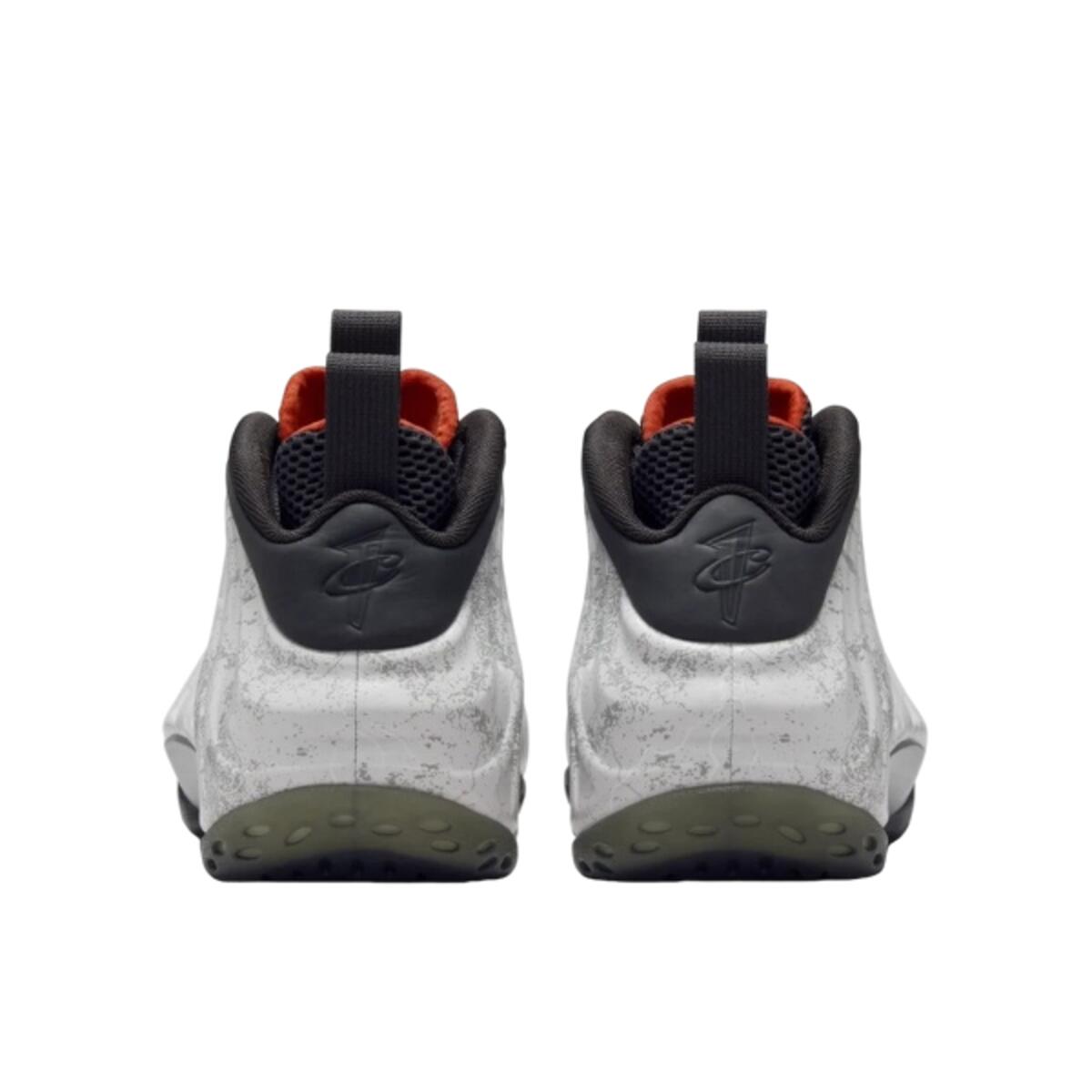 Chaussures  Air Foamposite One Tekken 8 Jin Kazama 2/3