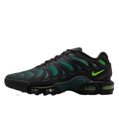 Schoenen air max plus drift black volt