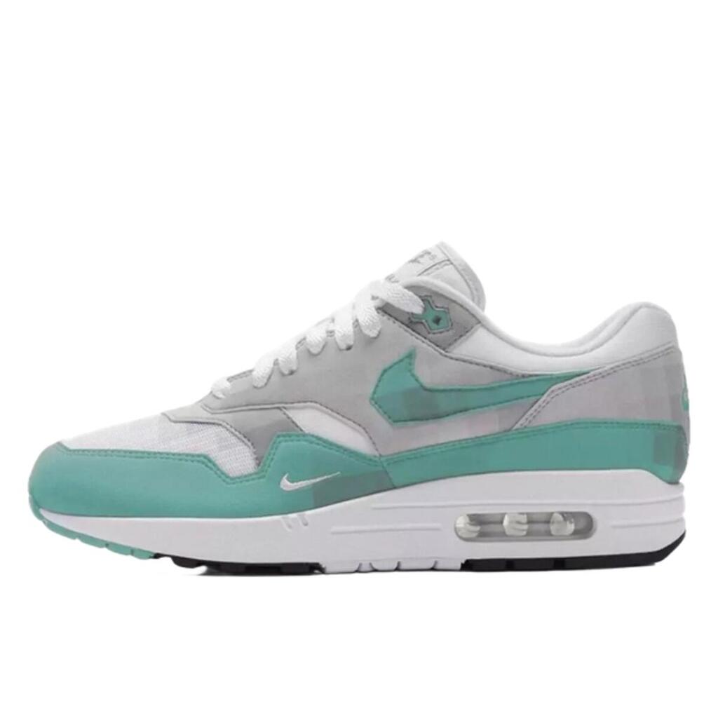 Shoes  Air Max 1 .SWOOSH Low Poly Adventure