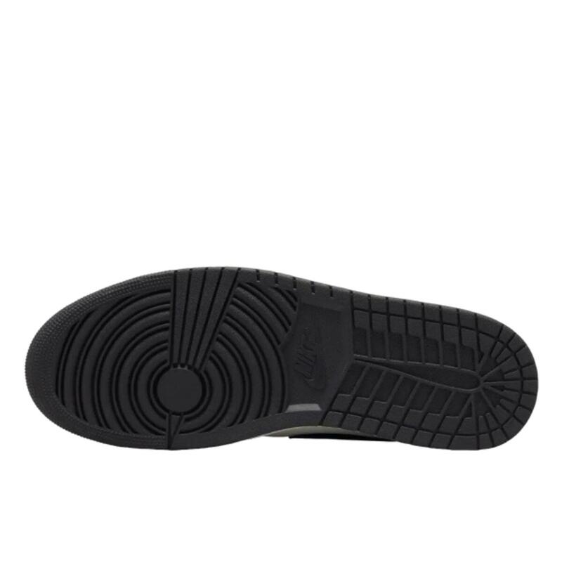 1 Retro Low OG Mocha