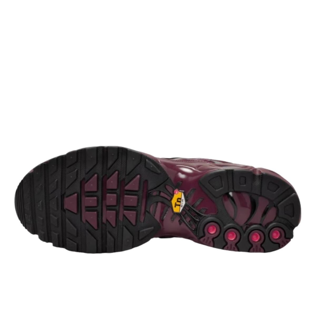 Chaussures  Air Max Plus SE Night Maroon Metallic Silver 3/3