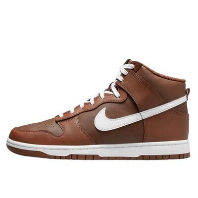 Schoenen dunk high chocolate