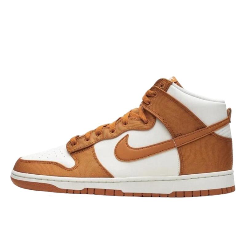 Dunk High Monarch