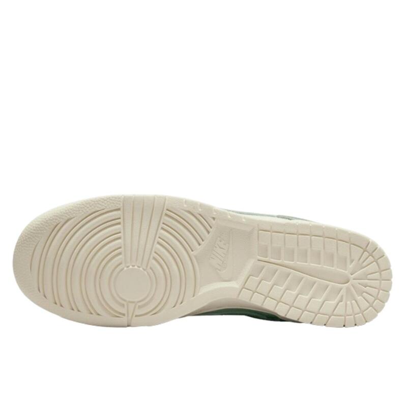 Dunk Low Mica Green