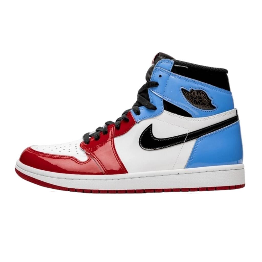 Shoes  1 Retro High Fearless OG
