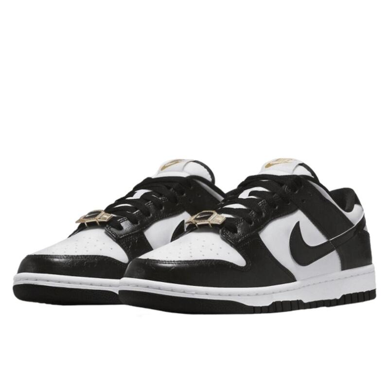 Dunk Low World Champ
