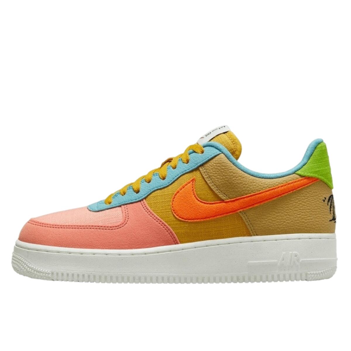 NIKE Scarpe  Air Force 1 Low 07 Next Nature Sanded Gold
