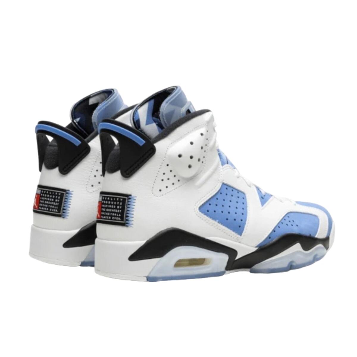 Chaussures  6 Retro UNC White 3/4