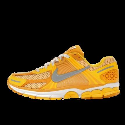 Schuhe Zoom Vomero 5 Yellow Ochre