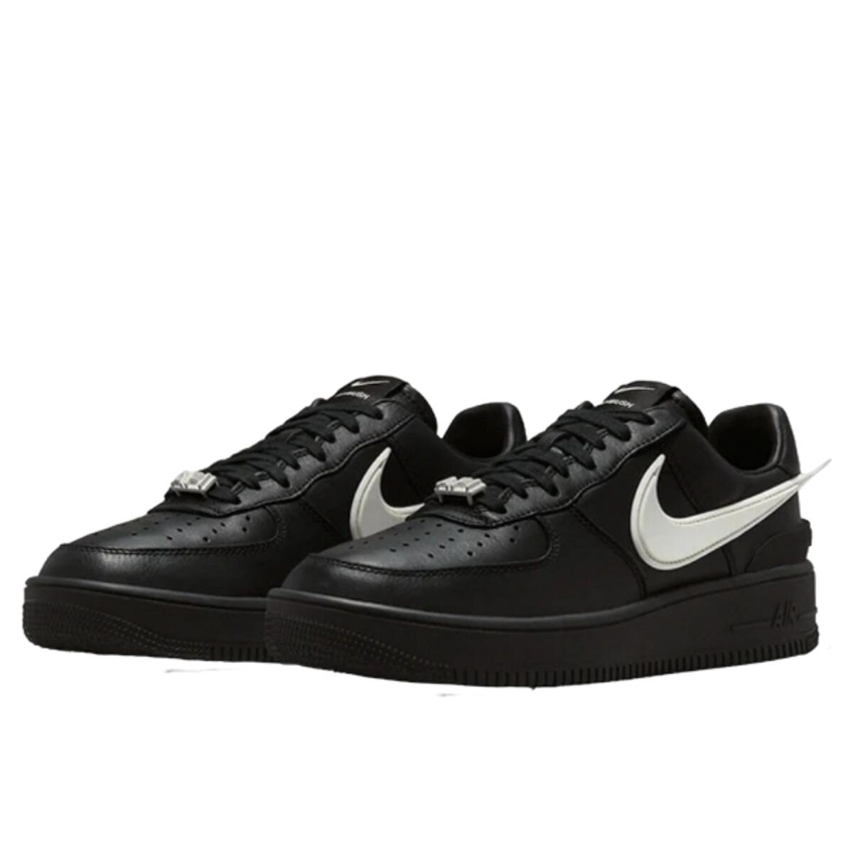 Chaussures  Air Force 1 Low Ambush Black 2/3