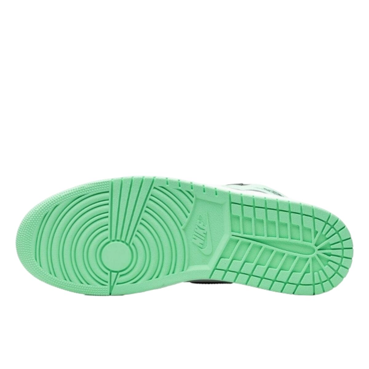 Shoes  1 Retro High OG Green Glow 4/5