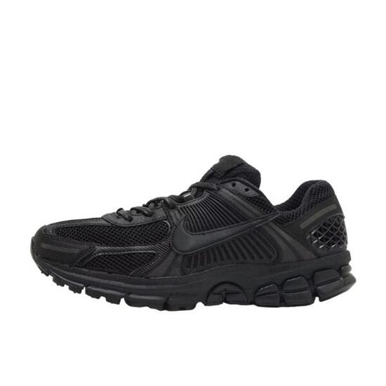 Nike Vomero 5 Triple Black