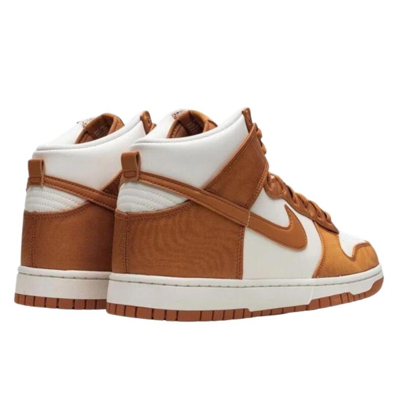 Dunk High Monarch