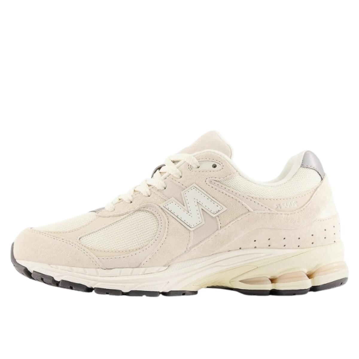 NEW BALANCE Schoenen  2002R Taupe White Grey