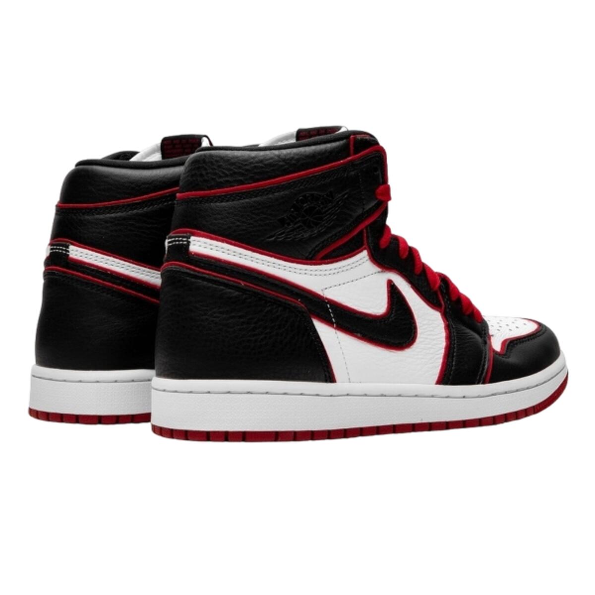 Chaussures  1 Retro High Bloodline 3/4
