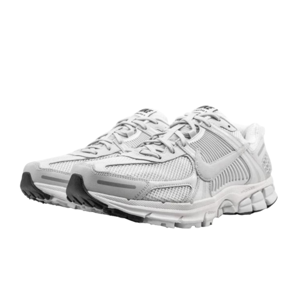 Zoom Vomero 5 SP Vast Grey 2/4