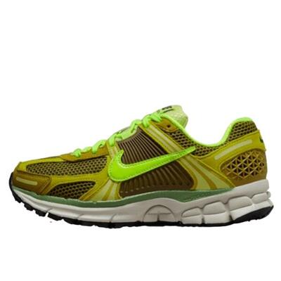 Schoenen vomero 5 olive flak volt