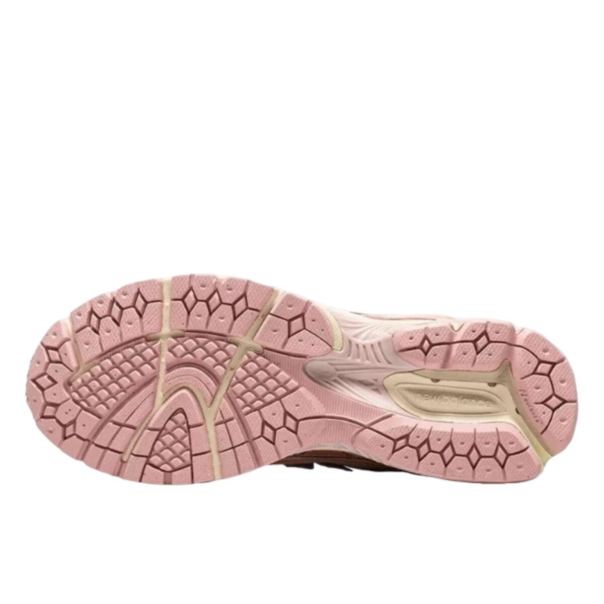 Chaussures  1906R Lunar New Year Pink 3/3