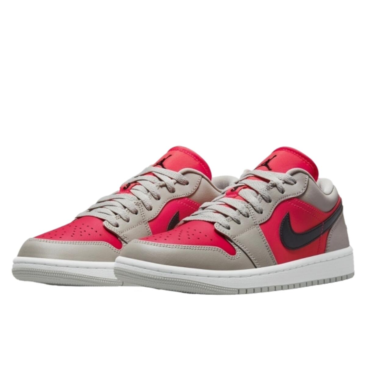 Schoenen Air  1 Retro Low Light Iron Ore Siren Red 2/3