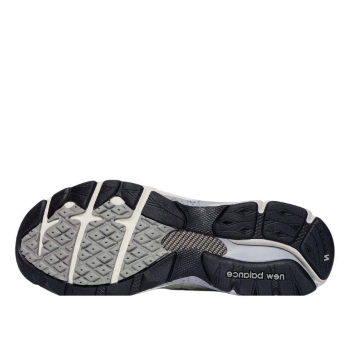 Schoenen  990 V3 Patta Keep Your Family Close 4/4