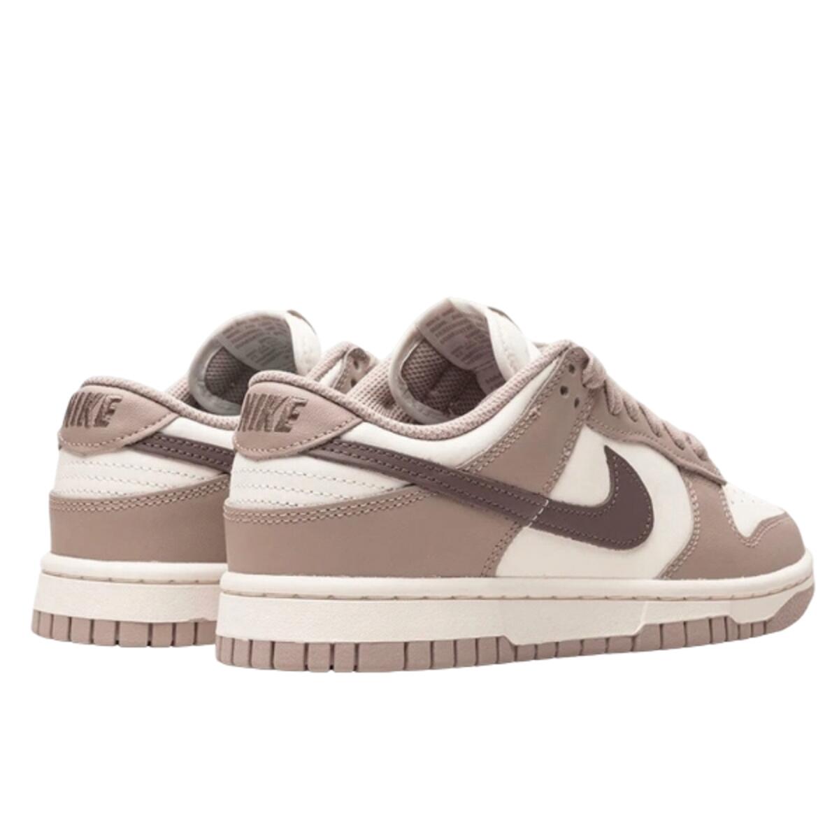 Schoenen  Dunk Low Diffused Taupe 3/4