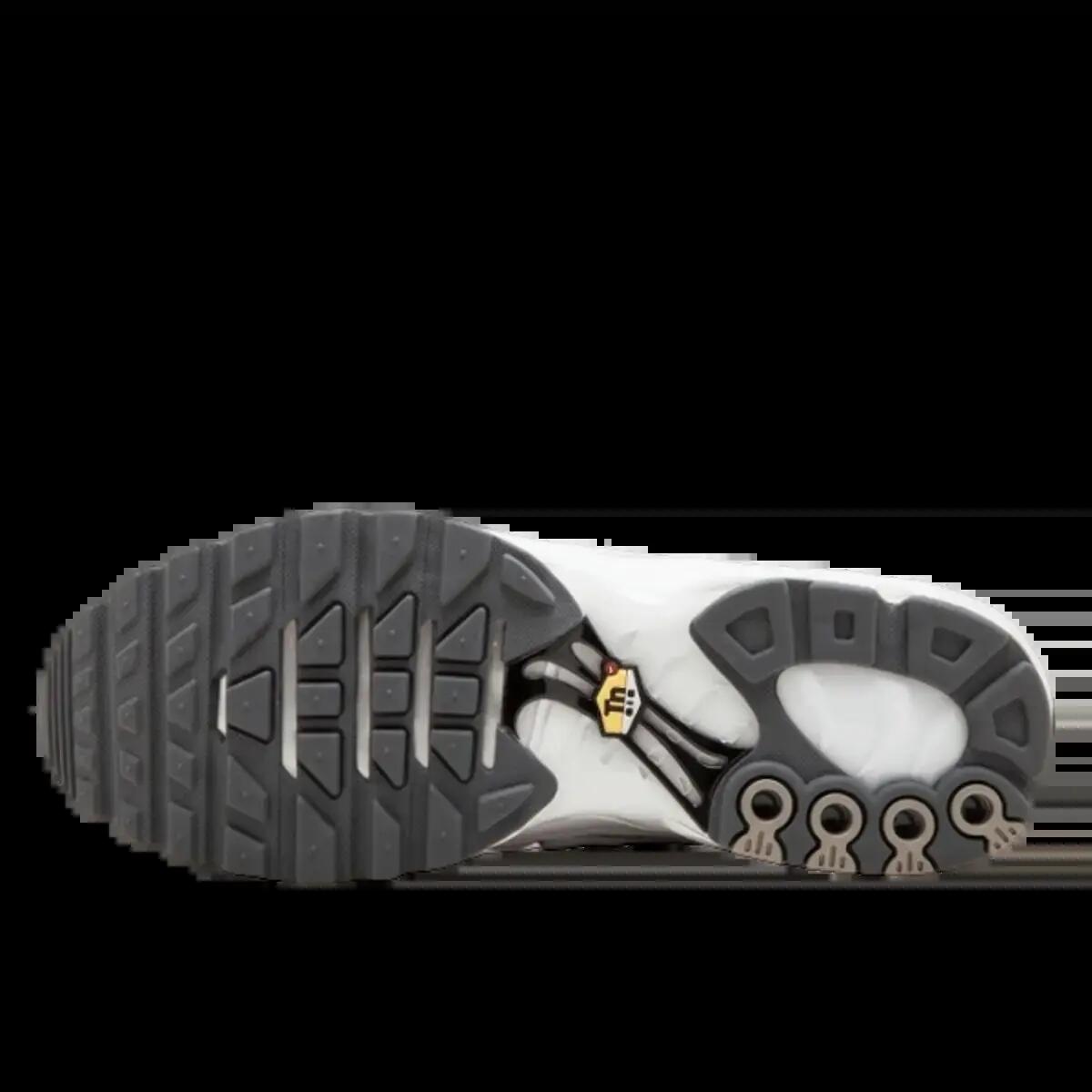 Air Max TN Plus White 4/6