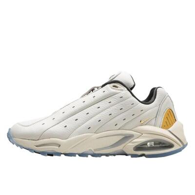 Zapatillas Hot Step Air Terra Drake NOCTA Champagne