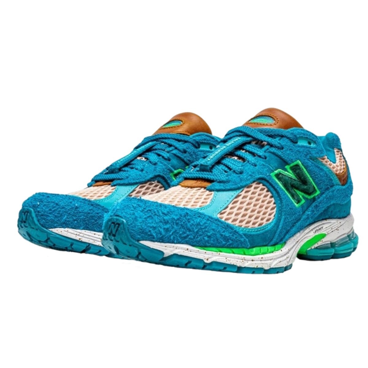 Chaussures  2002R Salehe Bembury Water Be The Guide 2/4