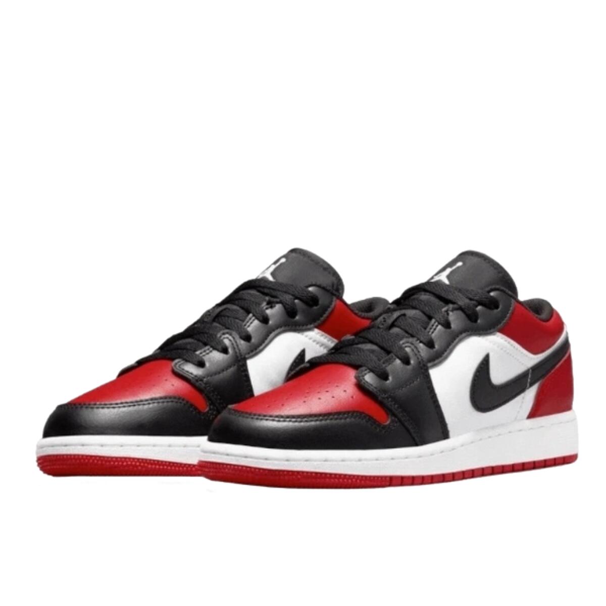 Zapatillas  1 Low Bred Toe (2021) 2/6
