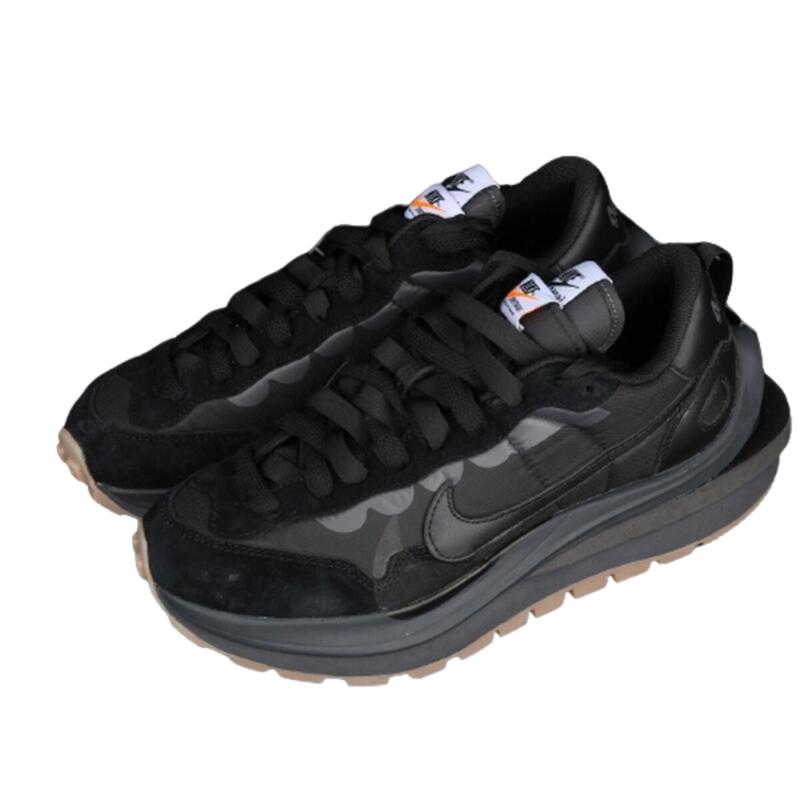 Vaporwaffle Sacai Black Gum
