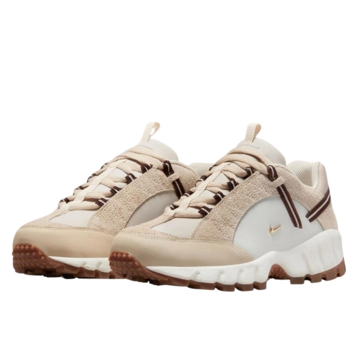 Chaussures  Air Humara LX Jacquemus Beige 2/3
