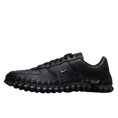 Schoenen j force 1 low lx jacquemus black