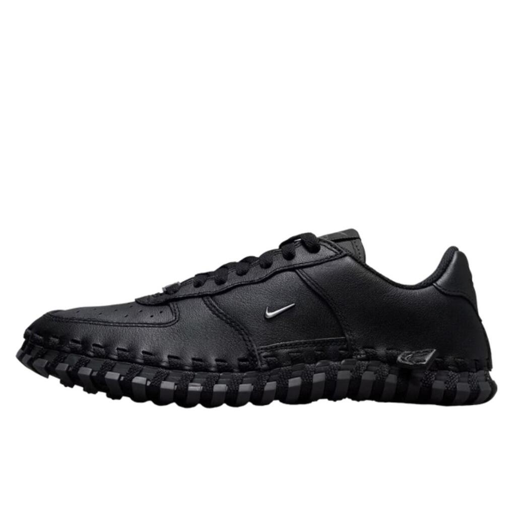 Shoes  J Force 1 Low LX Jacquemus Black