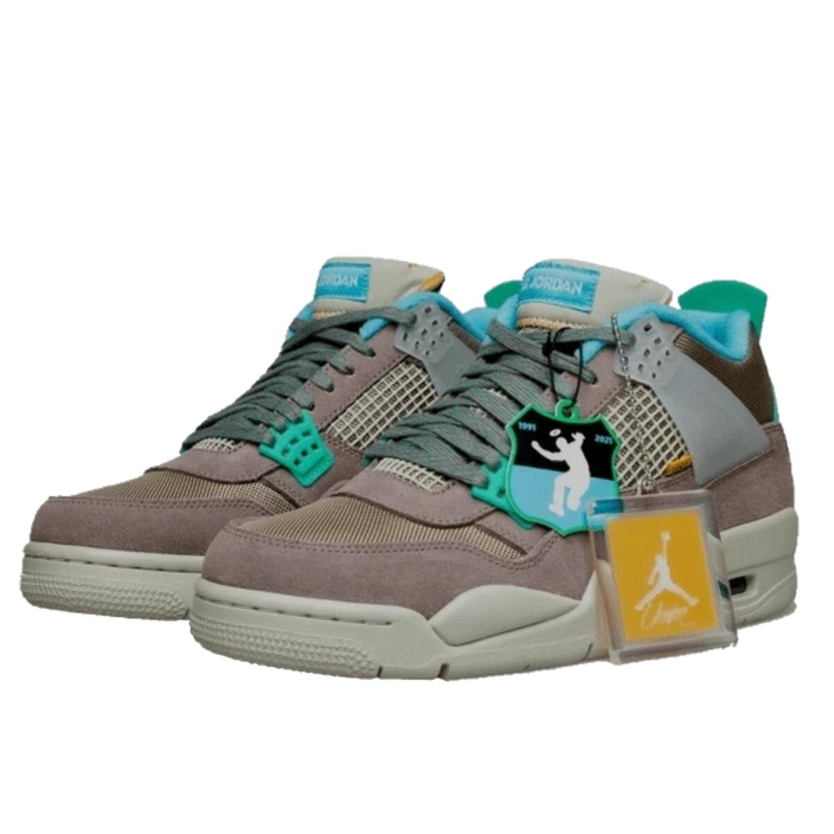 Chaussures  4 Retro Union Taupe Haze 2/2