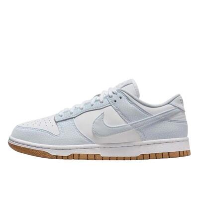 Schoenen dunk low next nature football grey gum