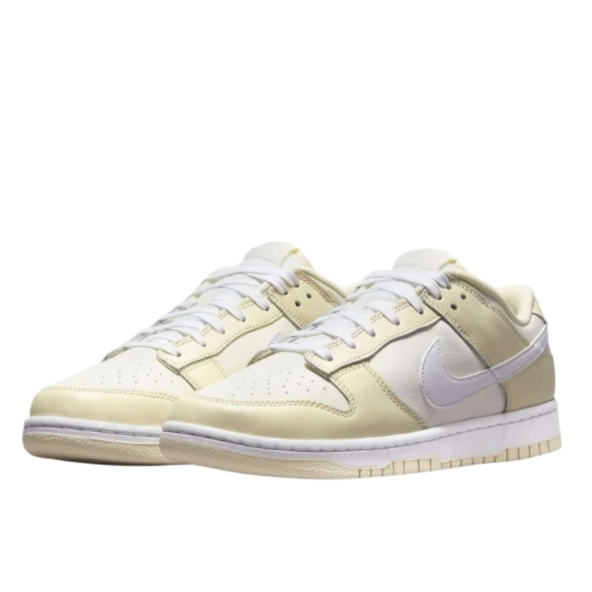 Chaussures  Dunk Low Coconut Milk 2/3