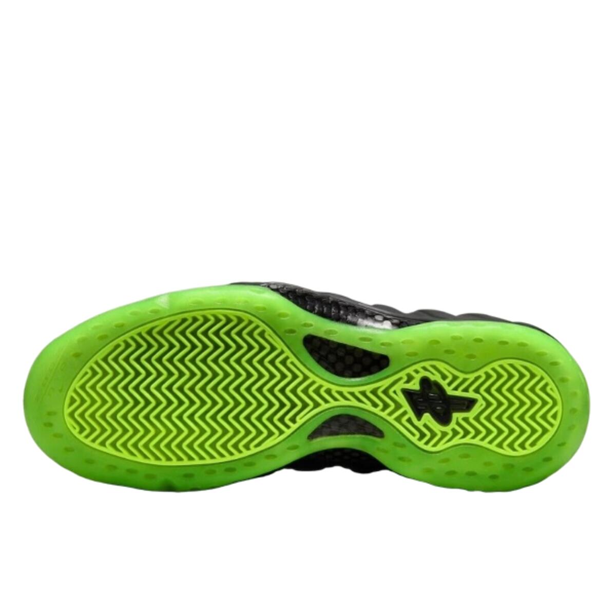 Chaussures  Air Foamposite One Black Volt 4/4
