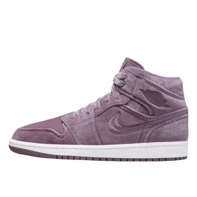 Scarpe 1 Mid SE Purple Velvet