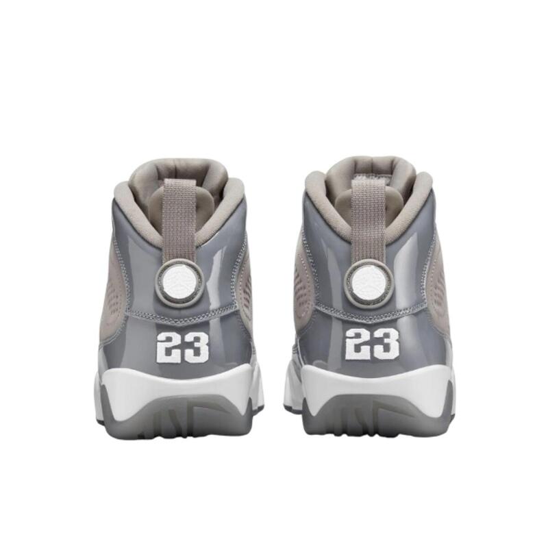 9 Retro Cool Grey