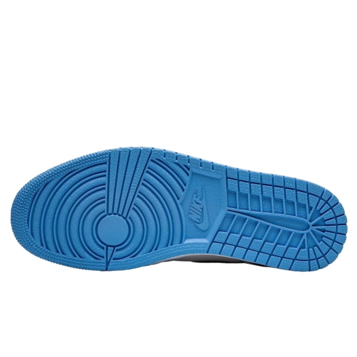 Chaussures  1 Retro High White University Blue Black 4/4
