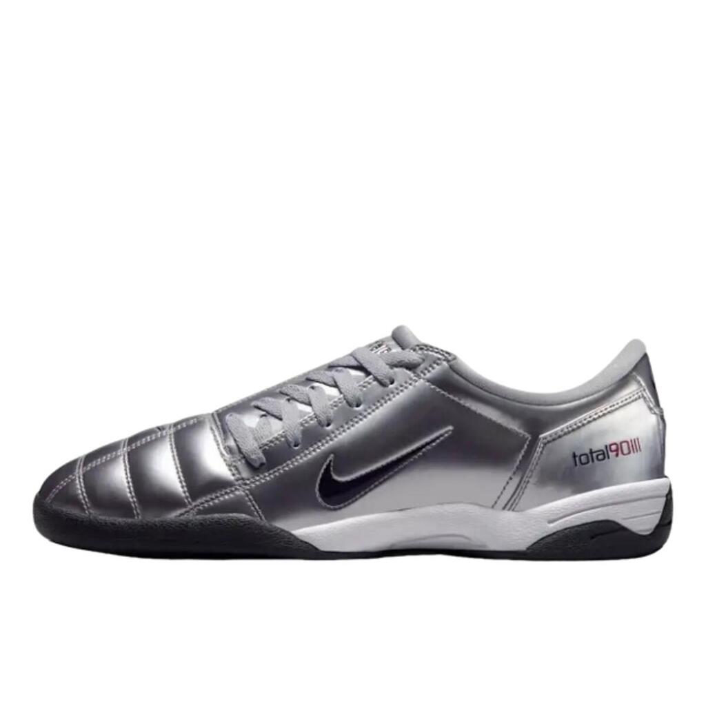 Shoes  Total 90 3 SP Metallic Silver Red