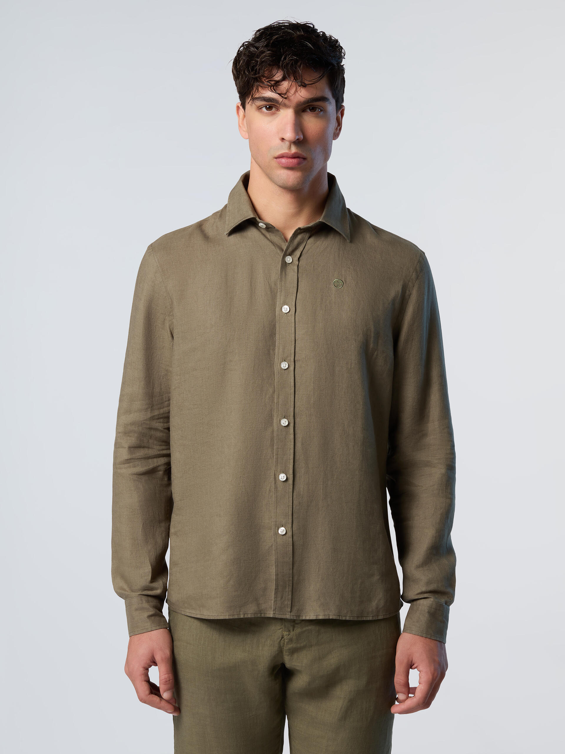 chemise en lin avec logo brodé pour homme 2/3